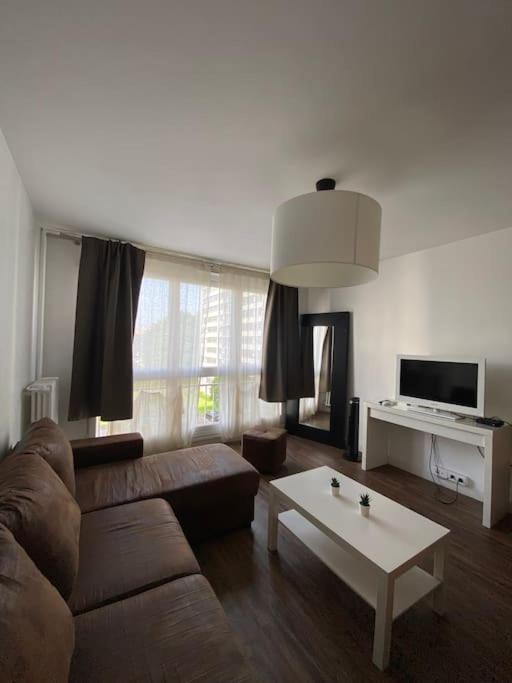 Chez Pascal Sissi -Grand Appart,Ile Nantes, Ccgres Eksteriør bilde